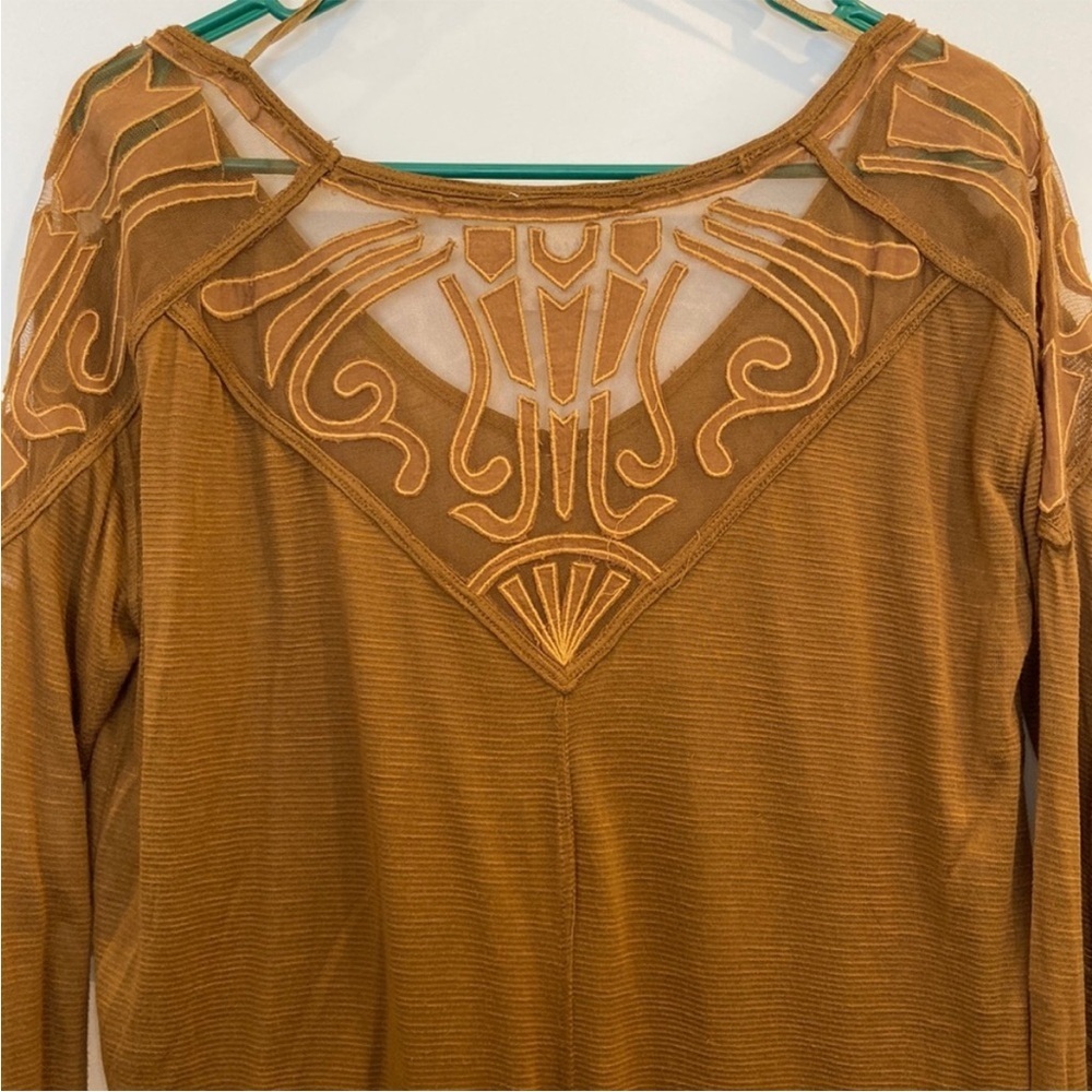 Free People Bronze mesh back embroidered long sleeve gauze knit top- EUC